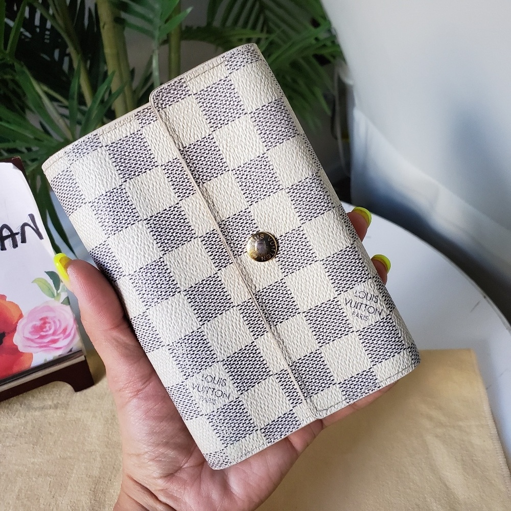SOLD on FB Page LV Azur wallet